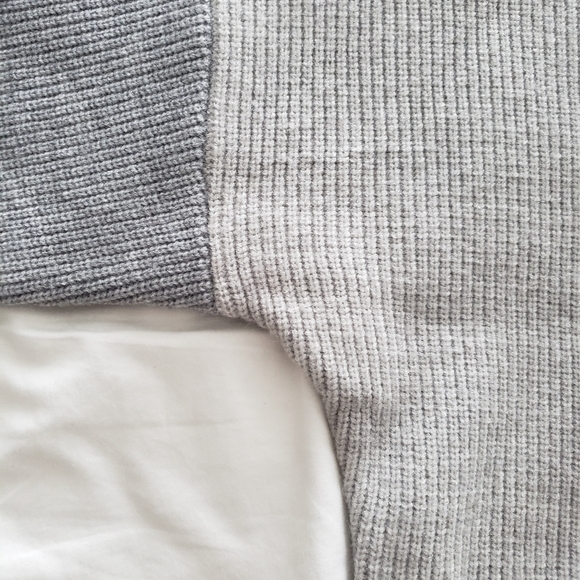 LELIS tri colour mock neck sweater Medium - Picture 4 of 7